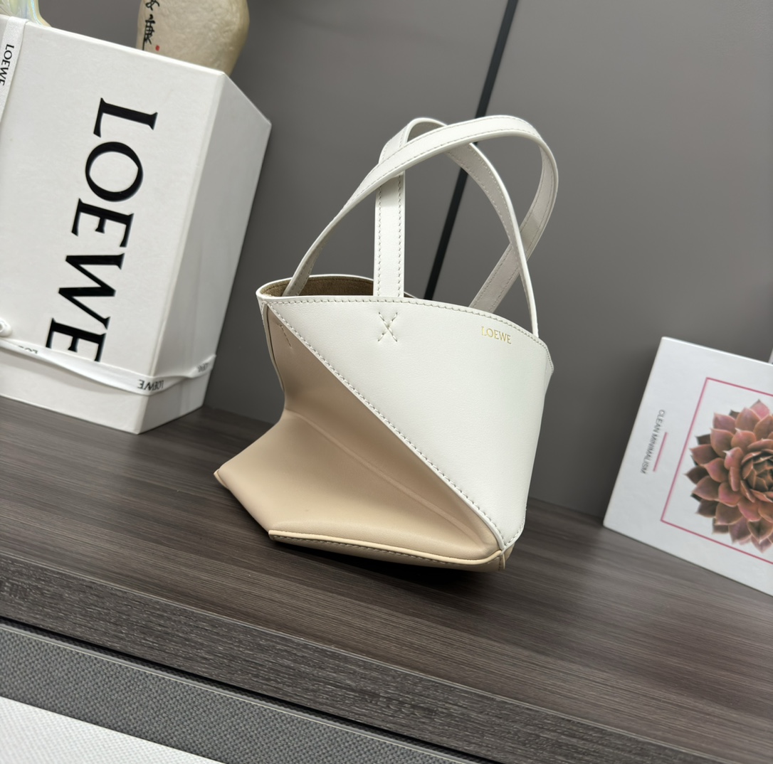 Loewe Shopping Bags